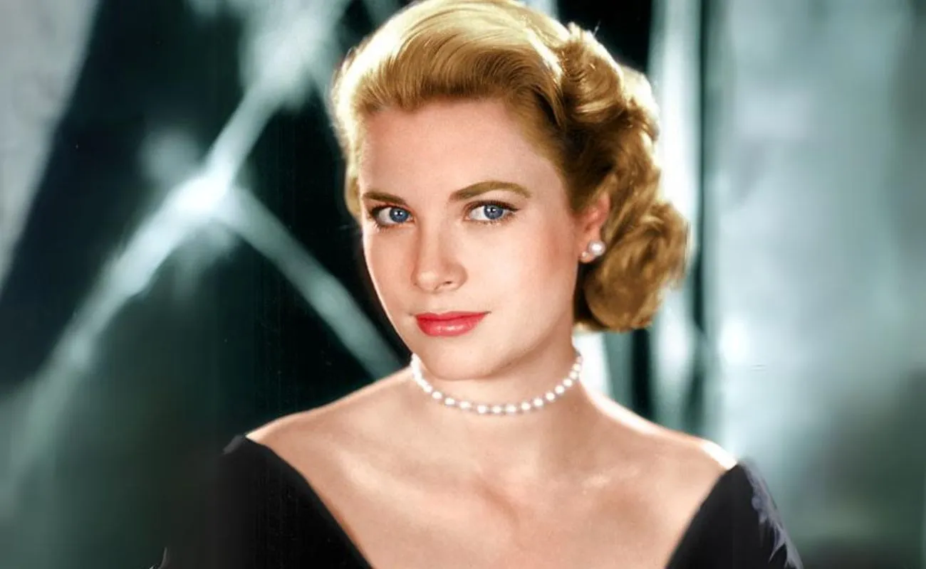 Grace Kelly: A Life of Elegance and Royalty