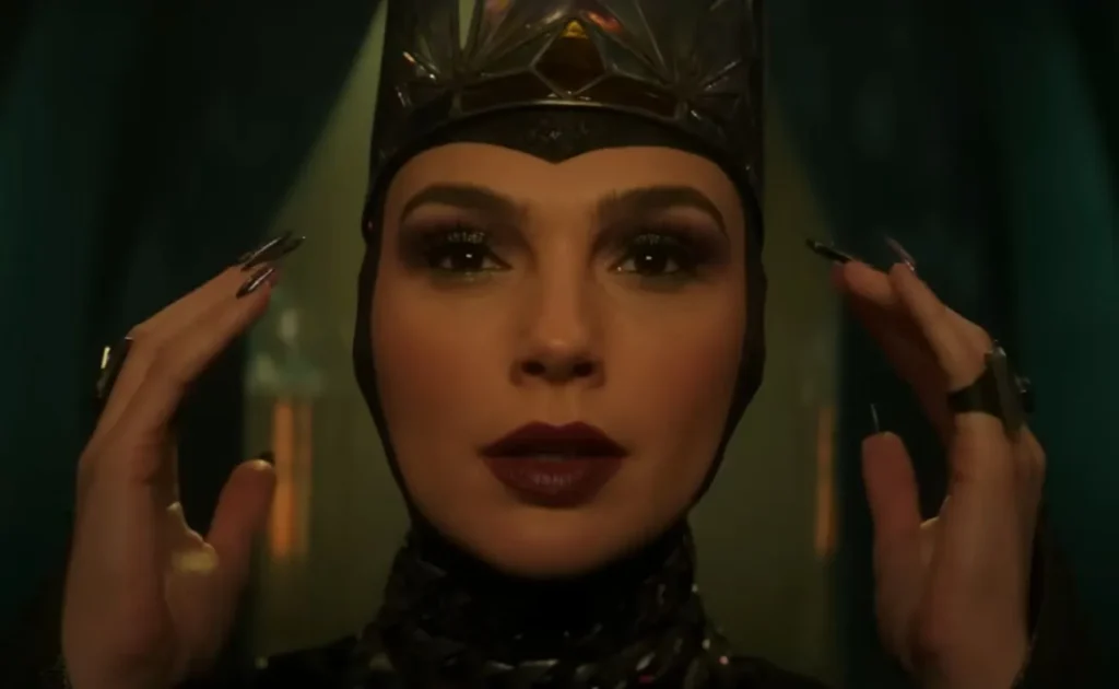 Evil Queen in Snow White Teaser Trailer